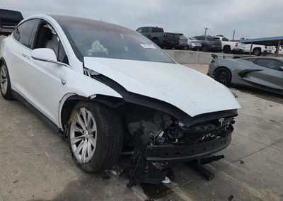 2020 Tesla Model X, пошкодження: Передня частина, Copart лот 47251826, фото 14 з 15
