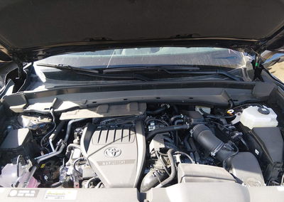 2026 Toyota Grand Highlander Hybrid Max Limited, uszkodzenie: Przód, Iaai lot 44844845, zdjęcie 10 z 17