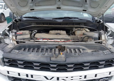 2020 Chevrolet Silverado 1500 4wd  Standard Bed Custom, daño Lateral derecho, Iaai lote 45339015, foto 10 de 16