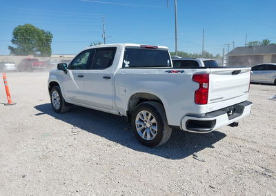 2023 Chevrolet Silverado 1500 4wd  Short Bed Custom, Hail damage, Iaai lot 45070015, photo 3 of 16