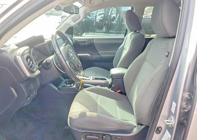 2021 Toyota Tacoma Sr5 V6, uszkodzenie: Przód, Copart lot 54321776, zdjęcie 7 z 15