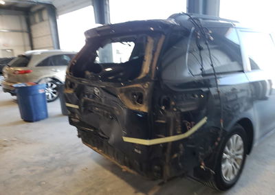 2014 Toyota All Models Sienna, Rear End damage, Copart lot 59478483, photo 9 of 10