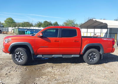 2016 Toyota Tacoma Trd Off Road, Normal Wear & Tear damage, Iaai lot 44616968, photo 14 of 17