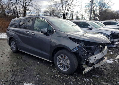 2025 Toyota Sienna Xle 8-passenger, daño Frontal, Copart lote 48802836, foto 4 de 13