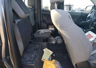 2021 Toyota Tacoma Sr5, daño Frontal, Copart lote 52875326, foto 10 de 13