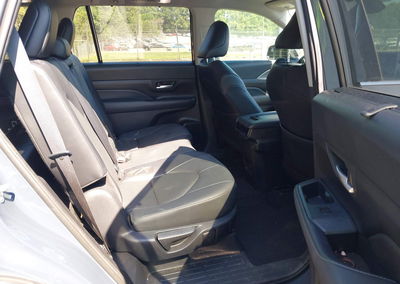 2024 Toyota Grand Highlander Xle, пошкодження: Передня частина, Iaai лот 45167726, фото 8 з 18