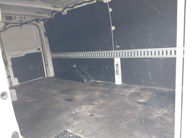 2021 Ford Transit-250, daño Lateral izquierdo, Iaai lote 44770315, foto 8 de 16