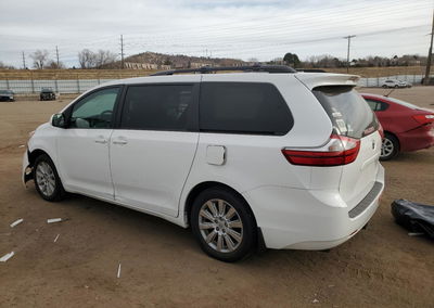 2015 Toyota Sienna Le, uszkodzenie: Przód, Copart lot 84671734, zdjęcie 2 z 13