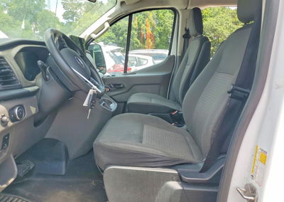 2022 Ford Transit T-350, daño Abolladuras/rayones menores, Copart lote 58898316, foto 7 de 13