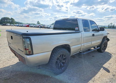 2003 Chevrolet All Models Silverado, daño Frontal, Copart lote 52695106, foto 3 de 14