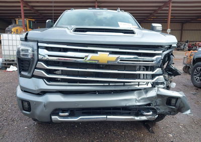 2025 Chevrolet Silverado 3500hd 4wd  Long Bed High Country, пошкодження: Передня частина, Iaai лот 45106219, фото 6 з 15