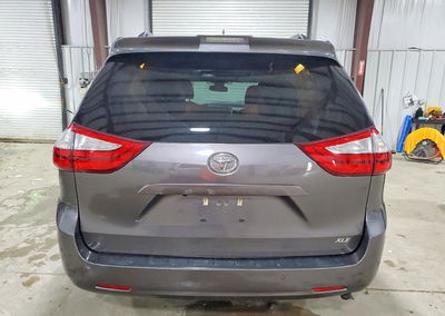 2019 Toyota Sienna Xle Premium 8-passenger, daño Frontal, Copart lote 54644956, foto 6 de 15