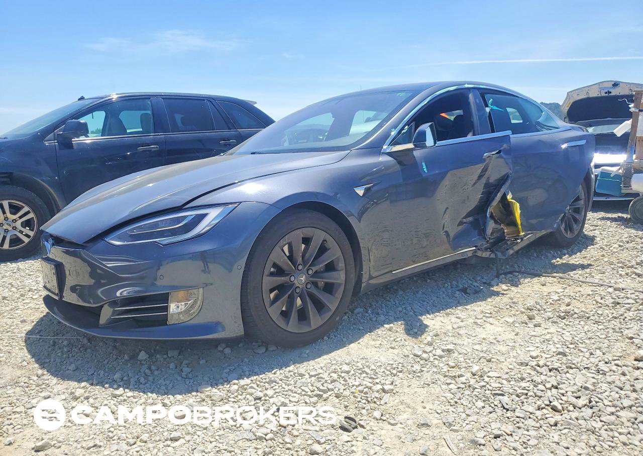 2019 Tesla Model S, daño Lateral, Copart lote 56632486