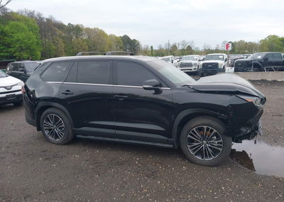 2026 Toyota Grand Highlander Hybrid Max Platinum, пошкодження: Front & Rear, Iaai лот 45056043, фото 13 з 16