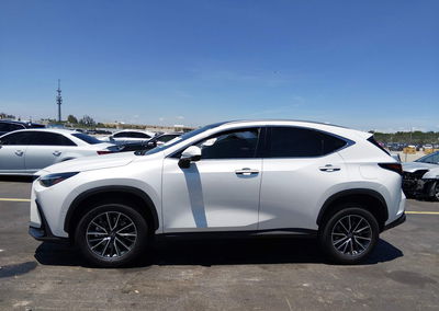 2025 Lexus Nx 350h Luxury, uszkodzenie: Prawy bok, Iaai lot 45068999, zdjęcie 15 z 17