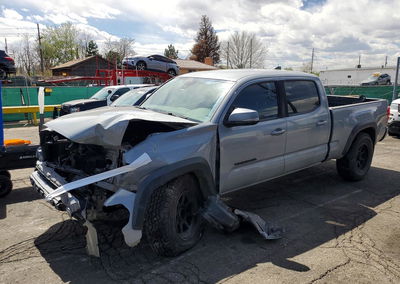 2019 Toyota Tacoma Trd Off-road, uszkodzenie: Przód, Copart lot 49226546
