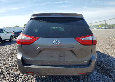 2017 Toyota Sienna Xle Premium 8-passenger, Front End damage, Copart lot 55233296, photo 6 of 13
