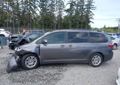 2015 Toyota Sienna Xle 8 Passenger, Front End damage, Iaai lot 45092051, photo 15 of 19