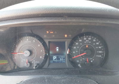 2015 Toyota Sienna Le 7 Passenger, uszkodzenie: Przód, Iaai lot 45044249, zdjęcie 7 z 21