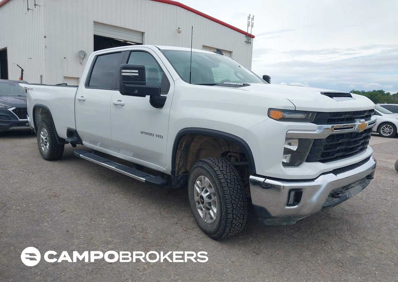 2025 Chevrolet Silverado 2500hd, daño Left & Right Side, Iaai lote 45222435