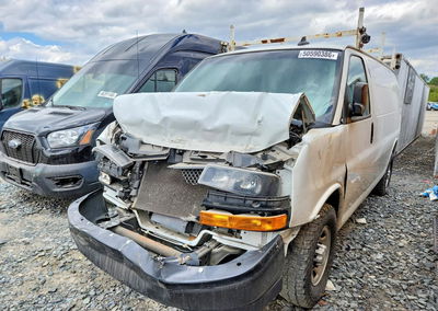 2020 Chevrolet Express G2500 Utility / Service Van, пошкодження: Передня частина, Copart лот 50590386, фото 1 з 13