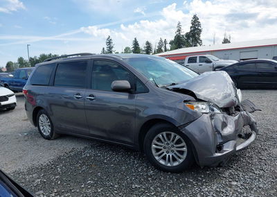 2015 Toyota Sienna Xle 8 Passenger, Front End damage, Iaai lot 45092051, photo 14 of 19