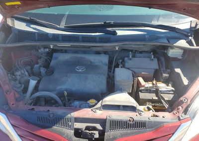 2015 Toyota Sienna Le 8-passenger, daño Frontal, Copart lote 48406316, foto 12 de 13