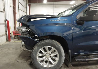 2021 Chevrolet Silverado 1500 4wd  Short Bed Ltz, Front End damage, Iaai lot 45096113, photo 6 of 22