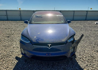 2020 Tesla Model X, daño Frontal, Copart lote 57231956, foto 5 de 14