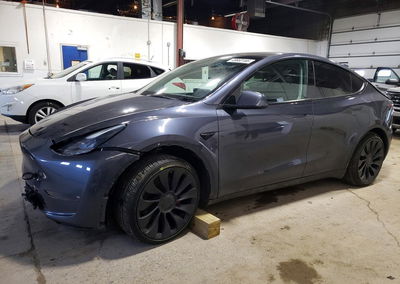 2022 Tesla Model Y, uszkodzenie: Przód, Copart lot 49660166, zdjęcie 1 z 13