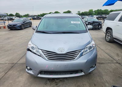 2014 Toyota Sienna Xle 8-passenger, daño Trasero, Copart lote 52155626, foto 5 de 13