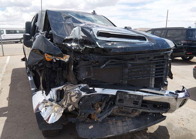 2025 Chevrolet Silverado 2500hd 4wd  Standard Bed Lt, Right Front damage, Iaai lot 44824487, photo 6 of 16