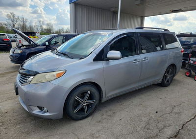 2012 Toyota All Models Sienna, Water/Flood damage, Copart lot 49379256