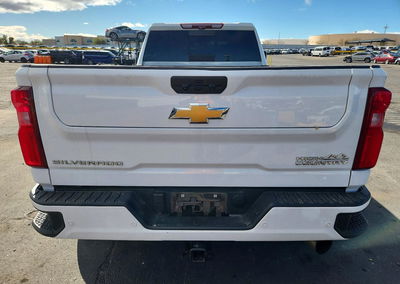 2024 Chevrolet Silverado K3500 High Country, uszkodzenie: Drobne wgniecenia/zarysowania, Copart lot 41758616, zdjęcie 6 z 12
