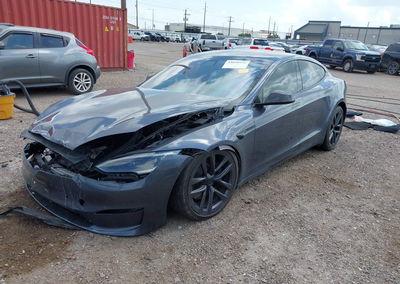2022 Tesla Model S Dual Motor All-wheel Drive, uszkodzenie: Przód, Iaai lot 44850932, zdjęcie 2 z 18