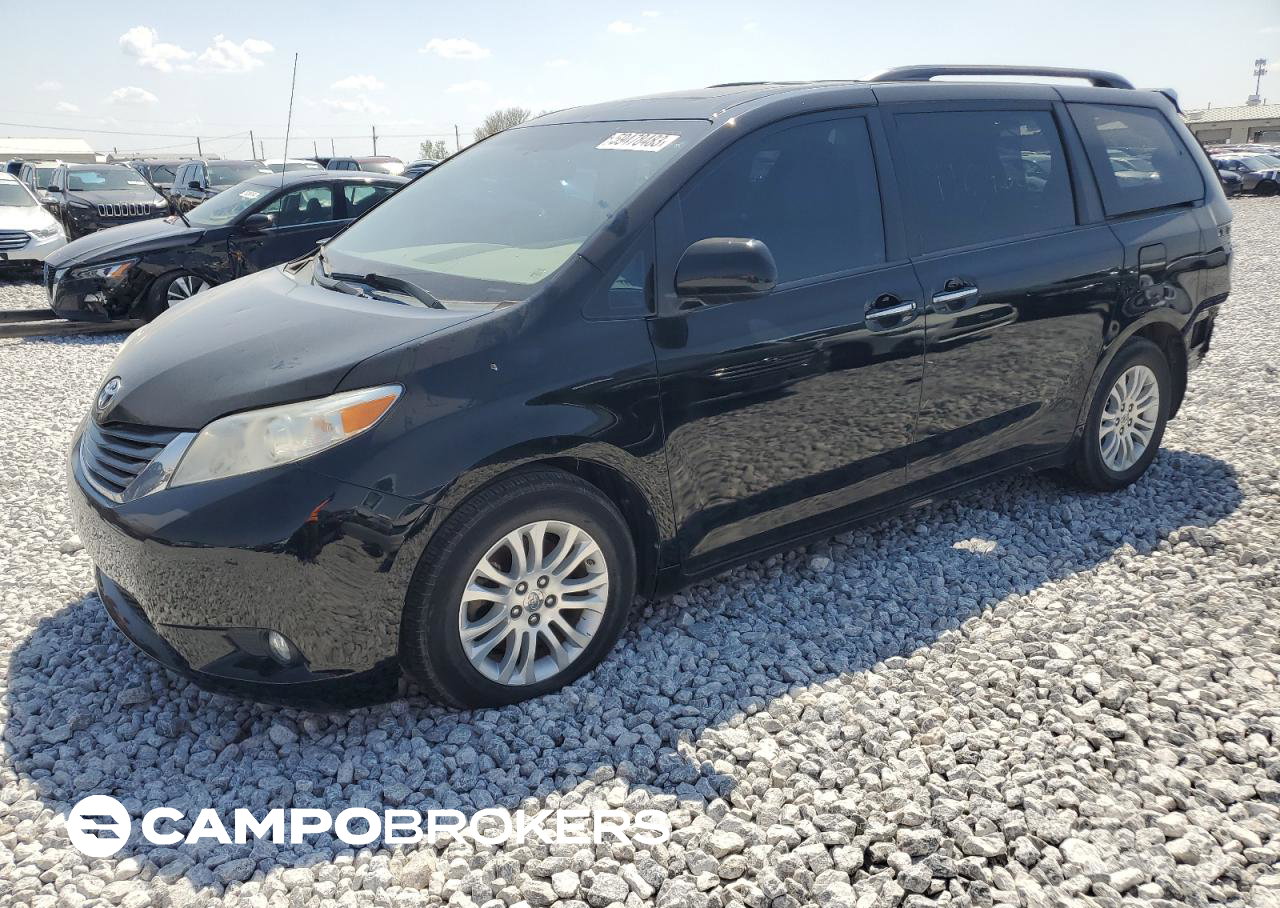 2014 Toyota All Models Sienna, Rear End damage, Copart lot 59478483