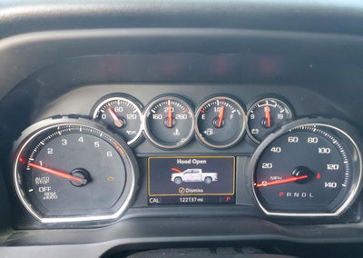 2022 Chevrolet Silverado Ltd C1500 Custom, пошкодження: Незначні вм’ятини/подряпини, Copart лот 58126476, фото 9 з 12