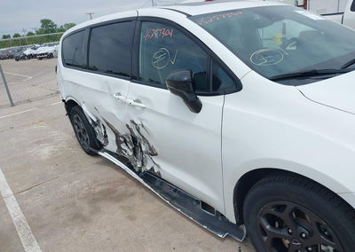 2023 Chrysler Pacifica Hybrid Limited, uszkodzenie: Prawy bok, Iaai lot 45257304, zdjęcie 6 z 16