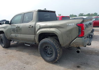 2025 Toyota Tacoma Trd Sport, daño Inundación, Iaai lote 45013349, foto 14 de 16