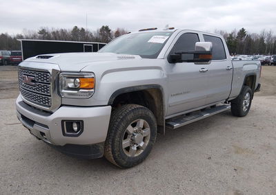 2019 Gmc Sierra 3500hd Denali, пошкодження: Правий бік, Iaai лот 44921586, фото 2 з 21