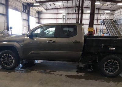 2024 Toyota Tacoma Trd Sport, daño Trasero, Iaai lote 44921472, foto 15 de 22