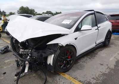 2023 Tesla Model X Plaid Tri Motor All-wheel Drive, uszkodzenie: Przód, Iaai lot 45034788, zdjęcie 2 z 16