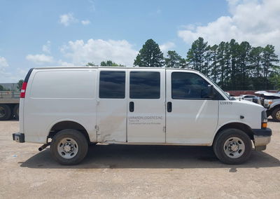 2023 Chevrolet Express Cargo Rwd 2500 Regular Wheelbase Wt, пошкодження: Правий бік, Iaai лот 45305203, фото 13 з 17