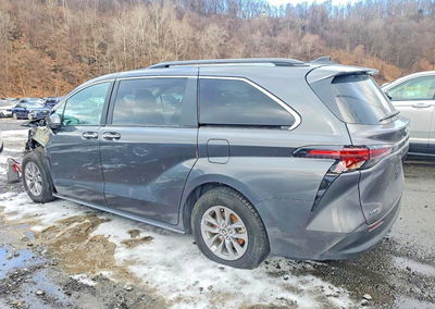 2025 Toyota Sienna Xle 8-passenger, daño Frontal, Copart lote 48802836, foto 2 de 13