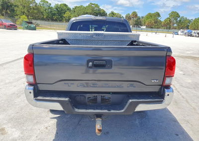 2019 Toyota Tacoma Sr5 V6, uszkodzenie: Przód, Copart lot 56664736, zdjęcie 6 z 14