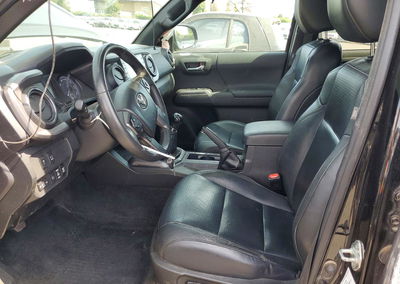 2021 Toyota Tacoma Trd Off-road, daño Volcadura, Copart lote 52180446, foto 7 de 12