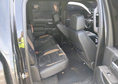 2021 Chevrolet Silverado 2500hd 4wd  Standard Bed Ltz, daño Frontal, Iaai lote 45217176, foto 8 de 15