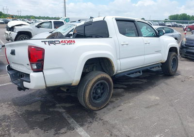 2018 Toyota Tacoma Trd Sport, пошкодження: Передня частина, Iaai лот 45174369, фото 4 з 20