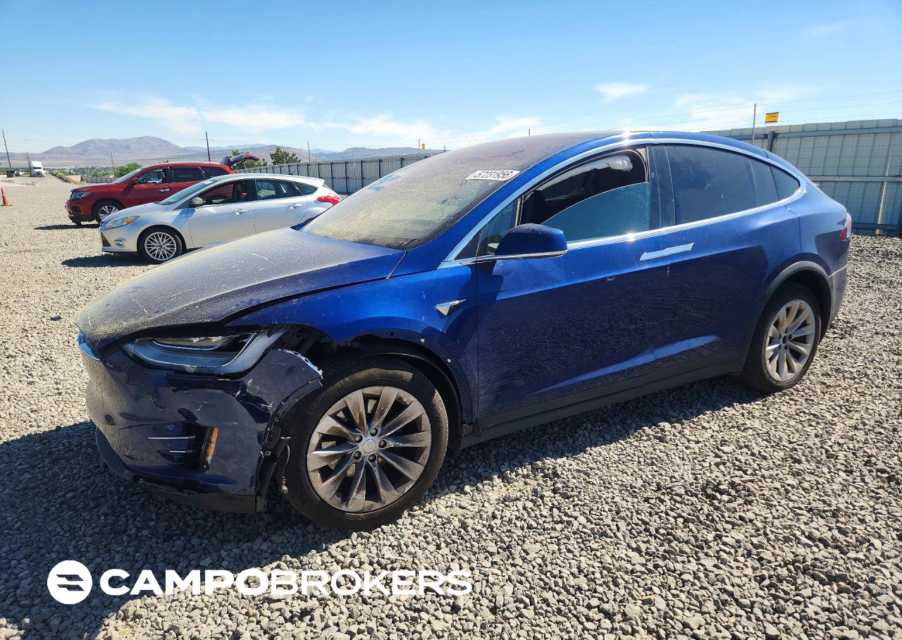 2020 Tesla Model X, daño Frontal, Copart lote 57231956