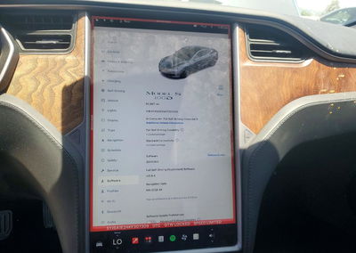 2019 Tesla Model S, daño Lateral, Copart lote 56632486, foto 9 de 12